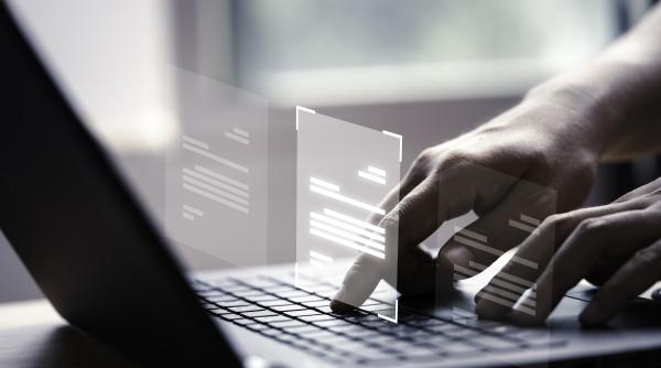 Cum să începi anul 2026 cu toate aplicaţiile sigure şi fără risc de a rămâne fără banii din conturi