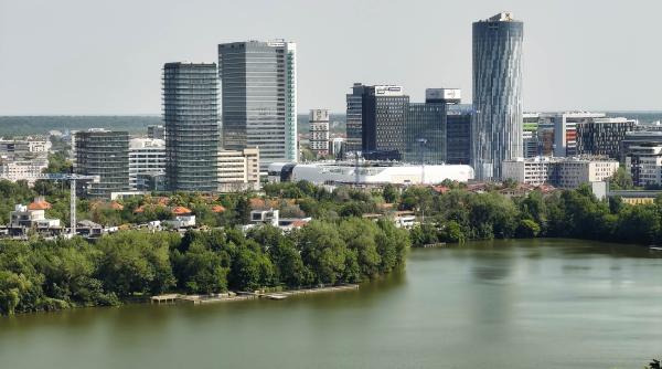 Care este salariul mediu în Bucureşti