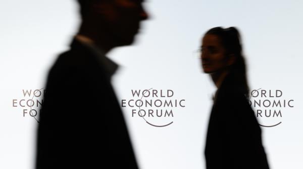 Roxana Mânzatu participă la reuniunea de la Davos