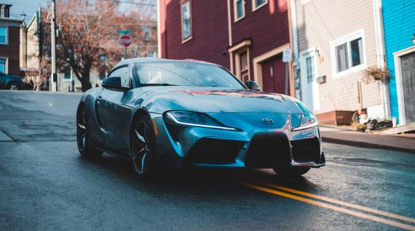 Cutremur la vârful Toyota, cel mai mare producător mondial de automobile