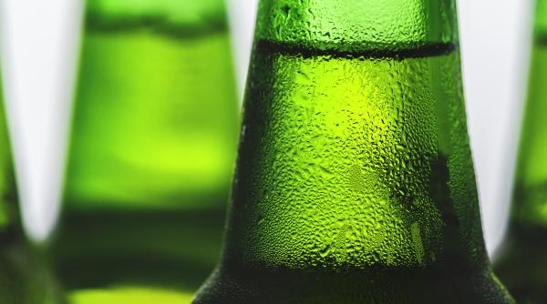 Heineken concediază 6.000 de angajaţi