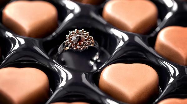 Ziua Îndrăgostiților 2026, cea mai scumpă din ultimii 10 ani