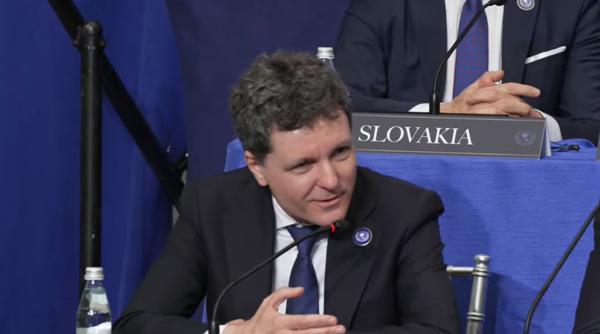 Nicușor Dan, la Consiliul pentru Pace: România poate prelua 1.000 de copii din Gaza și va contribui la reconstrucția instituțiilor