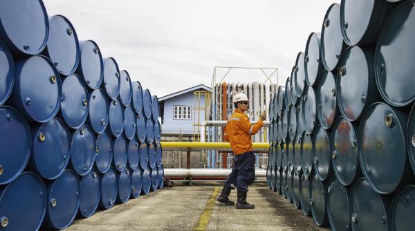 Dumitru Chisăliță: Deficit de 13,5 milioane barili/zi în cazul blocării strâmtorii Ormuz