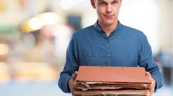 Guvernul promite sfârșitul dosarului cu șină: ce este platforma „Fără hârtie”