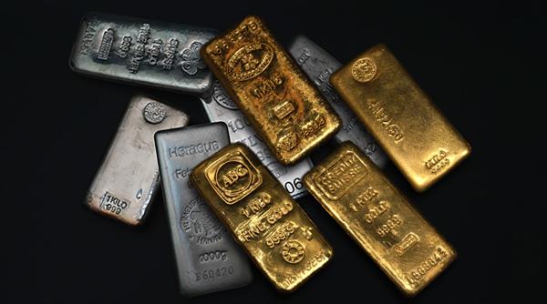 Aurul urcă la peste 5.200 dolari pe uncie în contextul tensiunilor geopolitice