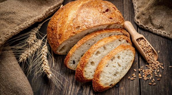 Prețul pâinii ar putea exploda. Scenariile care indică o scumpire de până la 38%