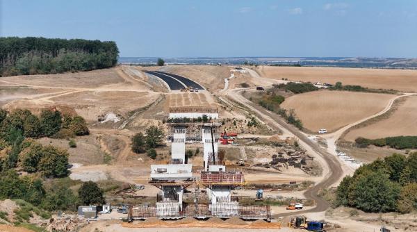 Autostrada Unirii prinde viteză: 64 km intră în linie dreaptă