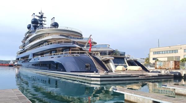 Rinat Ahmetov și palatul său plutitor de 145 de metri! Cum arată iahtul de jumătate de miliard