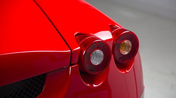 Cum se va numi şi cât va costa primul Ferrari complet electric