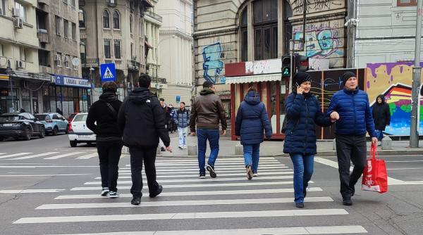 INS: Semnal de alarmă în economie: oamenii renunță la servicii