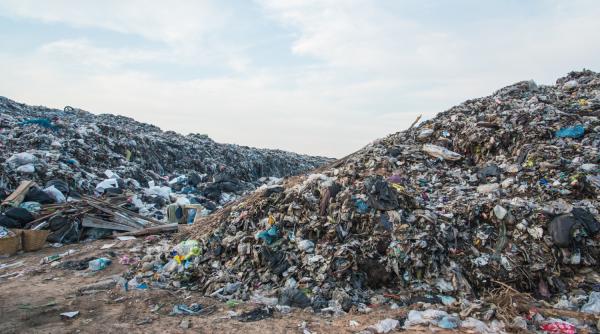 Se închide groapa de deșeuri din Vulcan: proiectul intră în avizare