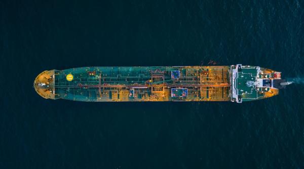 Japonia cumpără petrol din Rusia, în ciuda sancțiunilor. Criza iraniană schimbă regulile jocului