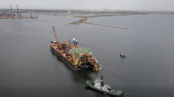 Pas major în proiectul Neptun Deep: Începe instalarea conductei care va aduce gazele din Marea Neagră - Video