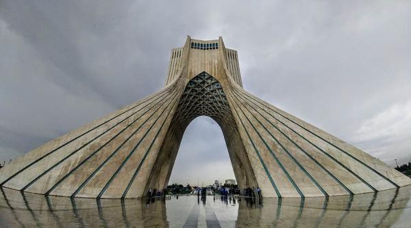 The Washington Post: CIA estimează că Iranul poate rezista luni întregi blocadei SUA