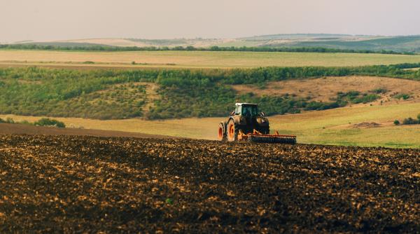 Fermierii ar putea primi încă 94,3 milioane lei pentru compensarea accizei la motorină