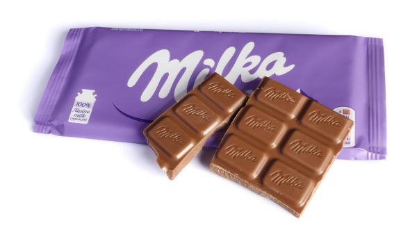 Scandalul Milka ia amploare. Ciocolata micșorată ajunge din nou în instanță