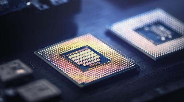 IBM, revoluţie în tehnologie: Procesoare cu 50% mai puternice, în câţiva ani