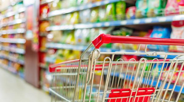 Se anunţă un nou val de scumpiri accentuate în construcții și comerţ