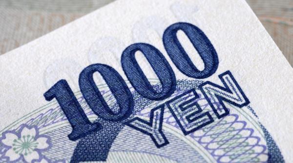 De ce s-a prăbușit yenul japonez în 2026. Explicația surprinzătoare a analiștilor