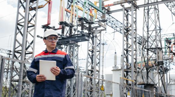 Transelectrica are undă verde să deconecteze marii consumatori de energie. Care sunt condițiile