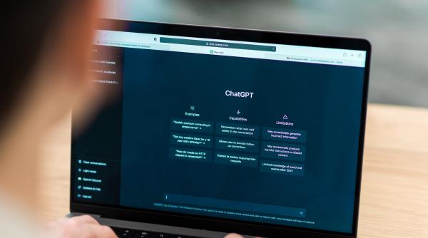 OpenAI introduce reclame în ChatGPT