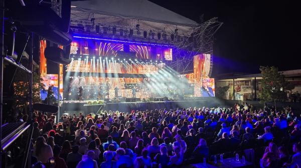 Vara continuă pe litoral: trei seri de muzică live la malul mării