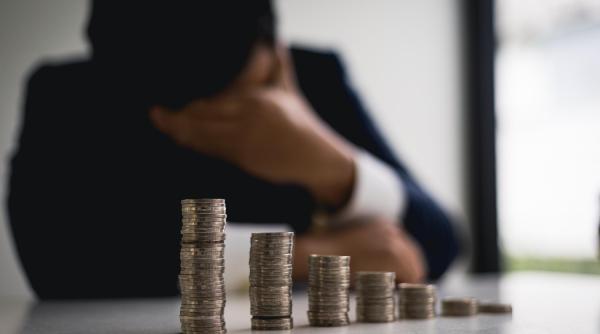 Peste 52.000 de firme au fost radiate în România în primele șapte luni din 2026. Bucureștiul conduce clasamentul