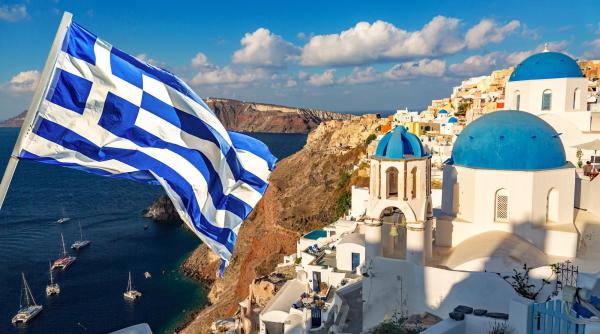 Turismul din Grecia revine în forță în iulie. Hotelurile de cinci stele au depășit 91% grad de ocupare