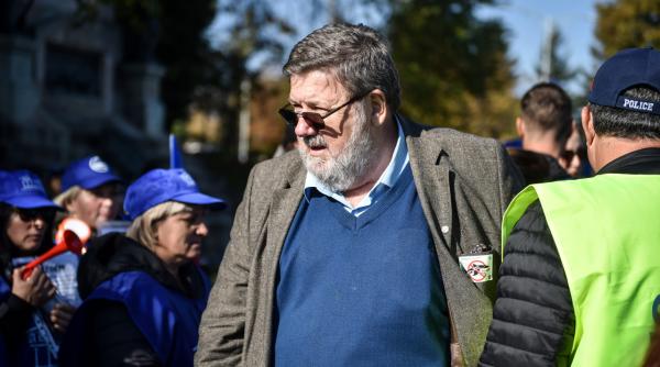 Avertismentul care ar trebui să îngrijoreze Guvernul: Bogdan Hossu: Peste 70.000 de locuri de muncă au dispărut din privat