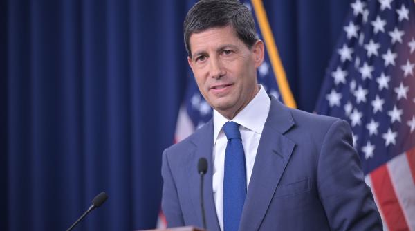 Fed schimbă direcția. Prima majorare a dobânzii din 2023, în ciuda așteptărilor lui Trump