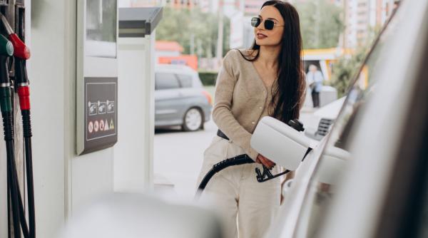 ANAF verifică adaosurile comerciale practicate la benzină și motorină