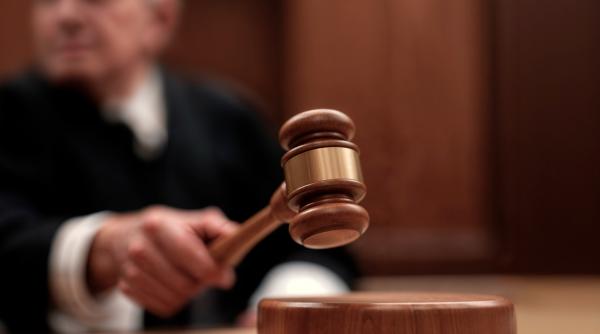 Casa de Pensii a omis să-ți recalculeze pensia? Decizia CCR care poate schimba un proces