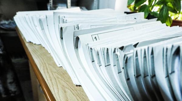 Pensia din România poate fi suspendată din octombrie. Documentul care trebuie trimis până la 30 septembrie