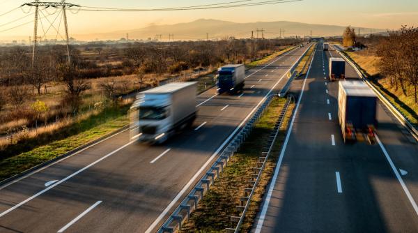 Taxa TollRo vine cu erori și costuri mai mari. Transportatorii avertizează: plus 8% la transport