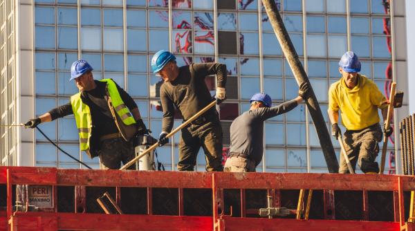 Recordul de 39% ascunde o problemă: România construiește mult acum, dar ce urmează?